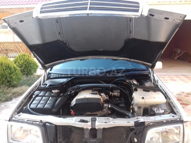 Mercedes C 180 1999, 186,000 km - 1.8 l - Gəncə