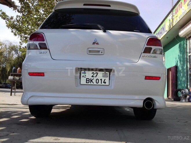 Mitsubishi Airtrek 2001, 189,000 km - 2.4 л - Xaçmaz