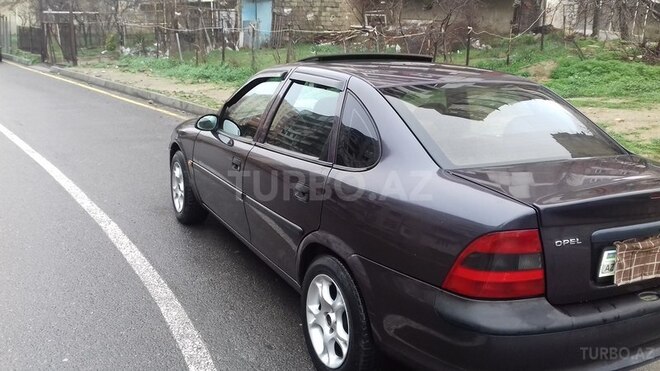 Opel Vectra 1996, 216,000 km - 1.6 l - Bakı