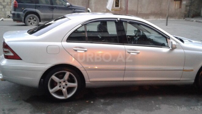 Mercedes C 200 2001, 210,000 km - 2.0 л - Bakı
