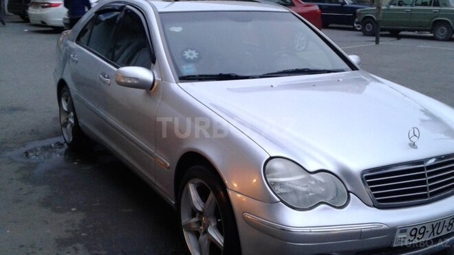Mercedes C 200 2001, 210,000 km - 2.0 л - Bakı