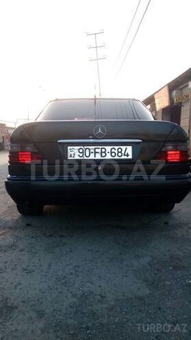 Mercedes E 220 1994, 500,000 km - 2.2 l - Bakı