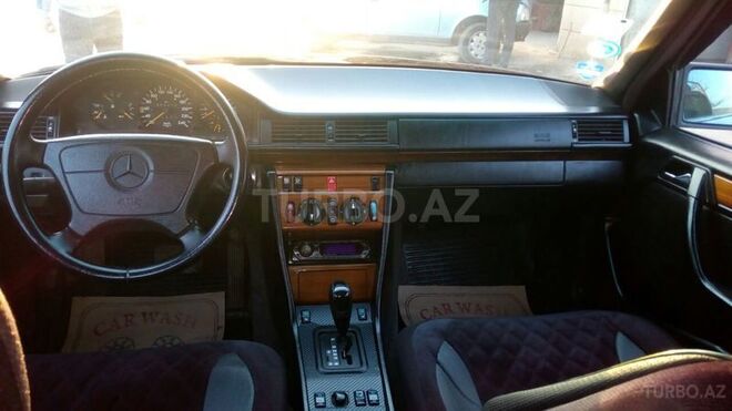 Mercedes E 220 1994, 500,000 km - 2.2 l - Bakı