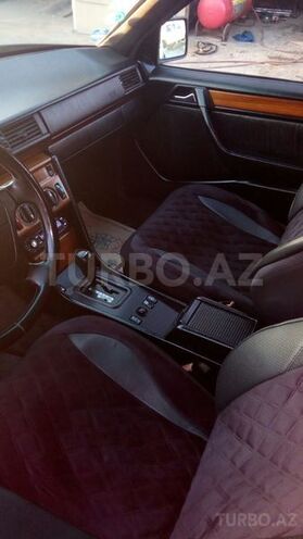 Mercedes E 220 1994, 500,000 km - 2.2 l - Bakı