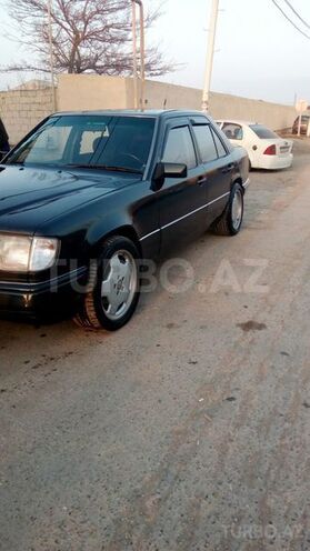 Mercedes E 220 1994, 500,000 km - 2.2 l - Bakı