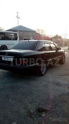Mercedes E 220 1994, 500,000 km - 2.2 l - Bakı