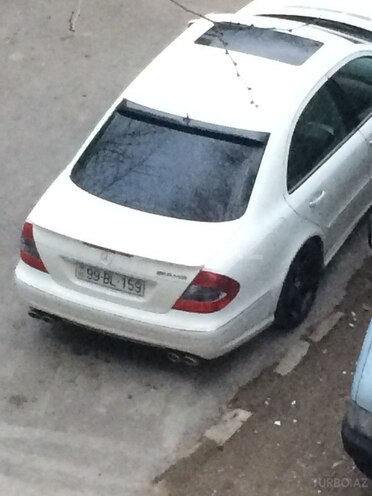 Mercedes E 240 2004, 210,653 km - 2.6 l - Bakı