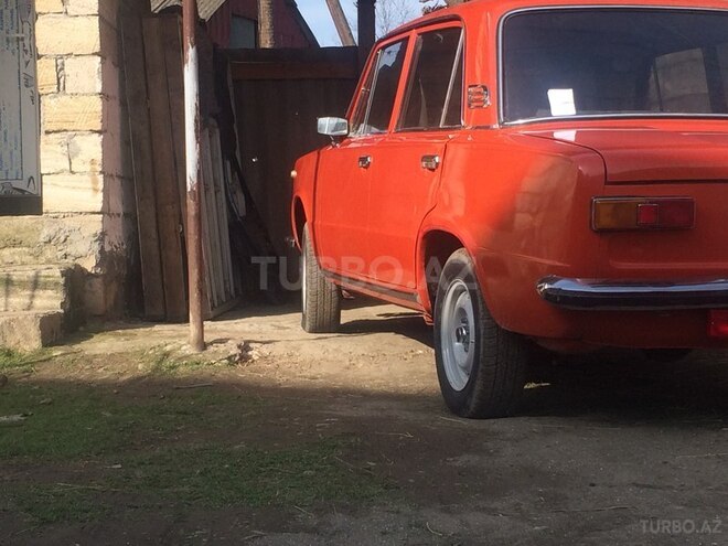 LADA (VAZ) 21011 1983, 588 km - 0.2 л - Masallı