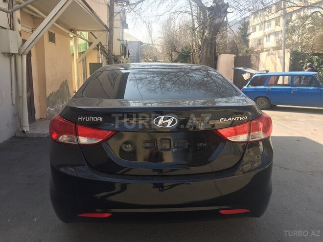 Hyundai Elantra 2011, 130,000 km - 1.6 л - Bakı
