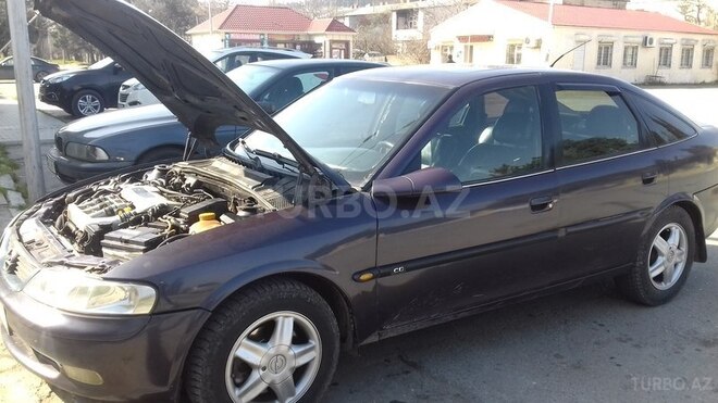 Opel Vectra 1996, 250,000 km - 2.5 л - Bakı