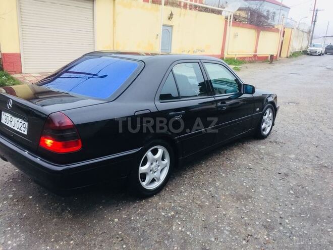 Mercedes C 230 1999, 245,000 km - 2.3 l - Bakı
