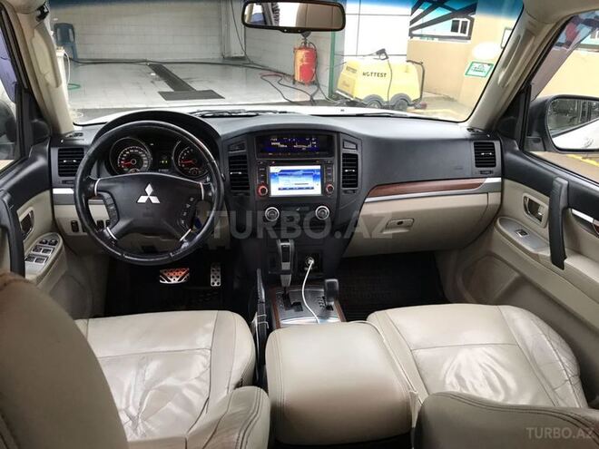 Mitsubishi Pajero 2007, 158,000 km - 3.0 л - Bakı