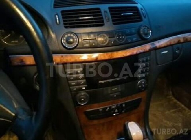 Mercedes E 270 2002, 370,000 km - 2.7 л - Şəki