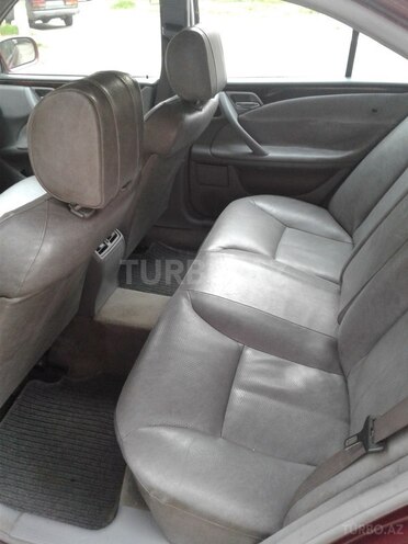 Mercedes E 220 1999, 314,000 km - 2.2 л - Bakı