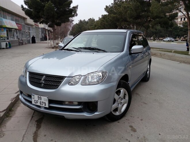 Mitsubishi Airtrek 2004, 196,614 km - 2.0 l - Sumqayıt