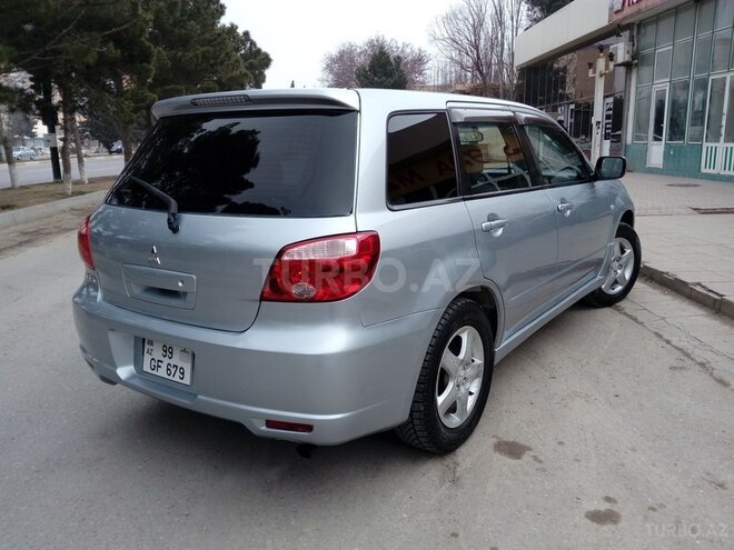 Mitsubishi Airtrek 2004, 196,614 km - 2.0 l - Sumqayıt