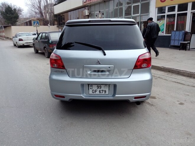 Mitsubishi Airtrek 2004, 196,614 km - 2.0 l - Sumqayıt