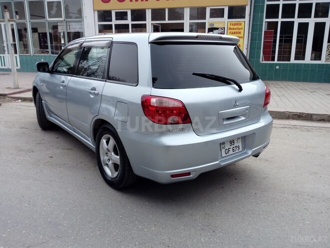 Mitsubishi Airtrek 2004, 196,614 km - 2.0 l - Sumqayıt