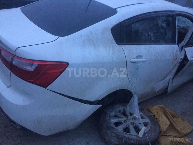 Kia Rio 2013, 107,000 km - 1.4 l - Bakı