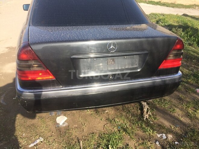 Mercedes C 220 1995, 500,000 km - 2.2 l - Bakı