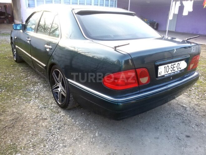 Mercedes E 230 1995, 333,000 km - 0.2 l - Xaçmaz