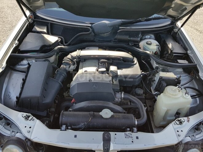 Mercedes E 200 1997, 212,000 km - 2.0 l - Bakı