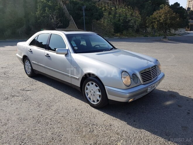 Mercedes E 200 1997, 212,000 km - 2.0 l - Bakı