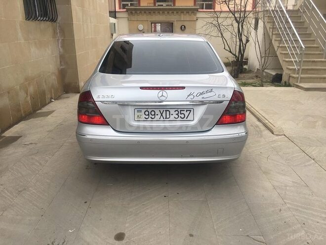 Mercedes E 220 2008, 153,000 km - 2.2 l - Bakı