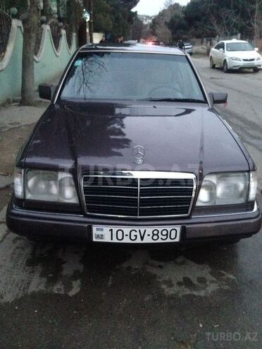 Mercedes E 280 1994, 356,000 km - 2.8 l - Bakı