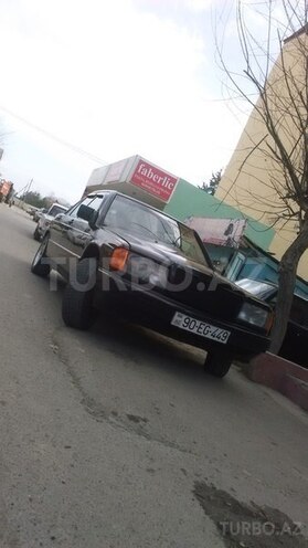 Mercedes 190 1988, 160,940 km - 2.0 l - Beyləqan