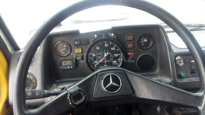Mercedes 208 D 1992, 690,408 km - 2.3 l - Gəncə