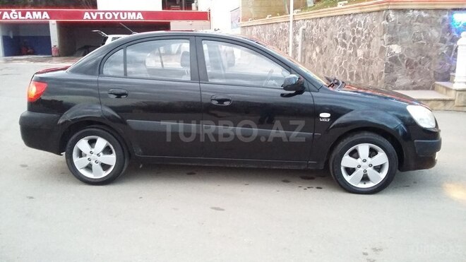 Kia Rio 2008, 87,000 km - 1.5 l - Tovuz