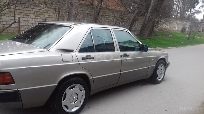 Mercedes 190 1992, 293,500 km - 2.0 l - Bakı
