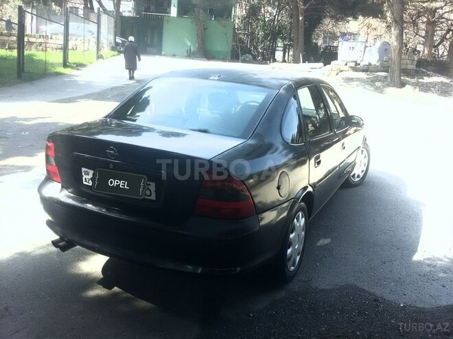Opel Vectra 1997, 268,900 km - 2.5 l - Bakı