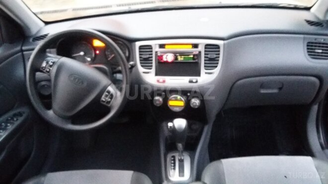 Kia Rio 2008, 87,000 km - 1.5 l - Tovuz