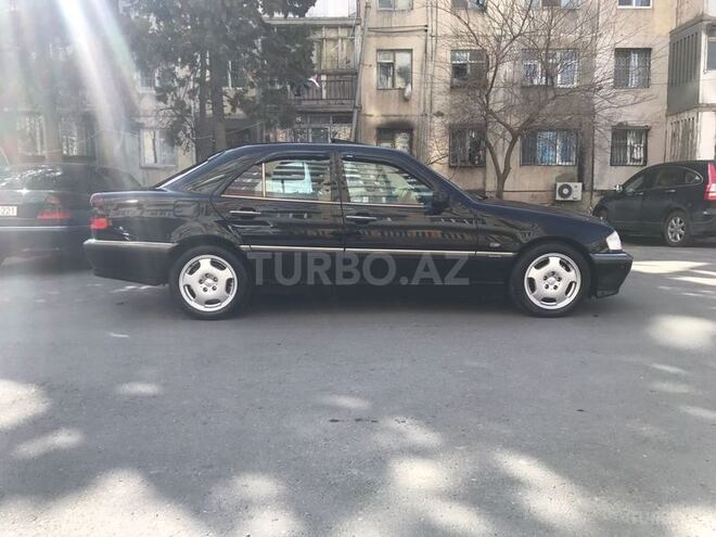 Mercedes C 240 1998, 198,000 km - 2.4 l - Bakı