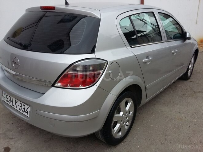 Opel Astra 2004, 198,000 km - 1.8 l - Bakı