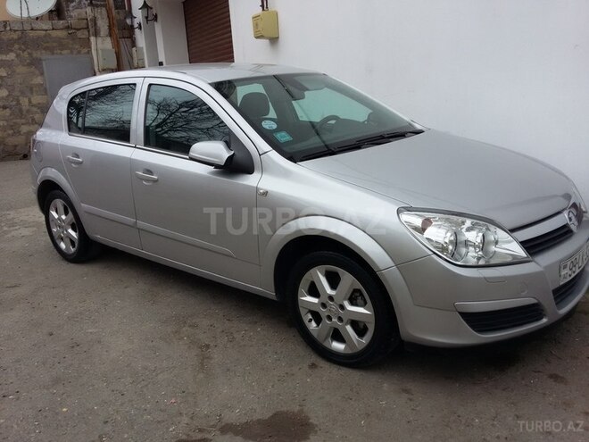 Opel Astra 2004, 198,000 km - 1.8 l - Bakı