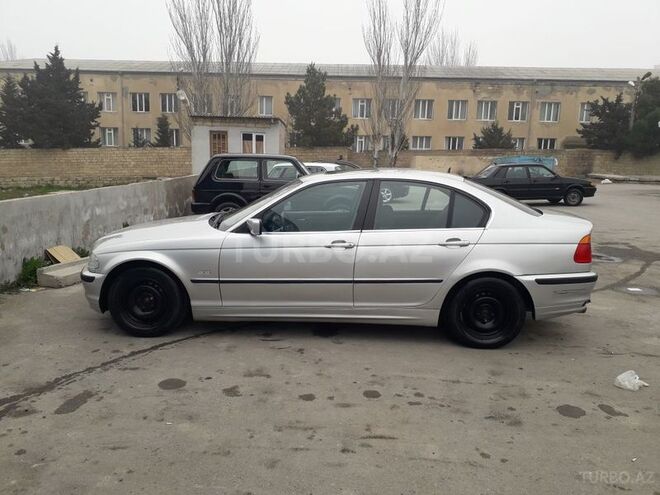 BMW 318 2001, 209,100 km - 1.8 l - Sumqayıt