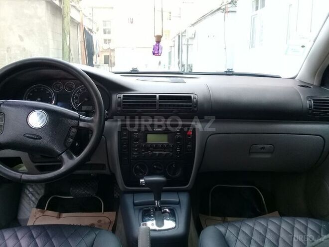 Volkswagen Passat 2003, 230,000 km - 2.0 l - Bakı