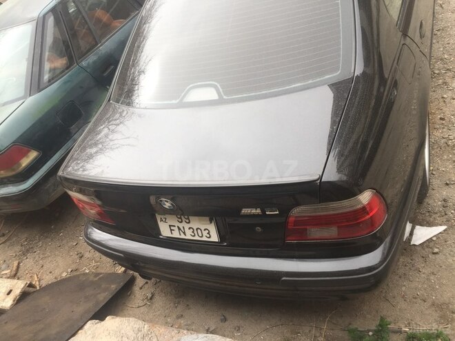 BMW 525 2001, 160,300 km - 2.5 l - Bakı