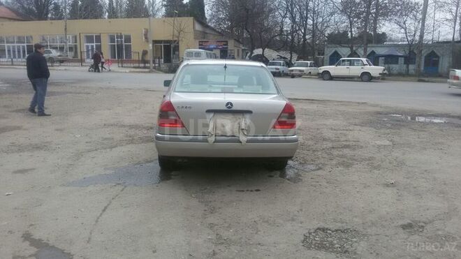 Mercedes C 220 1996, 161,934 km - 2.2 л - Tovuz