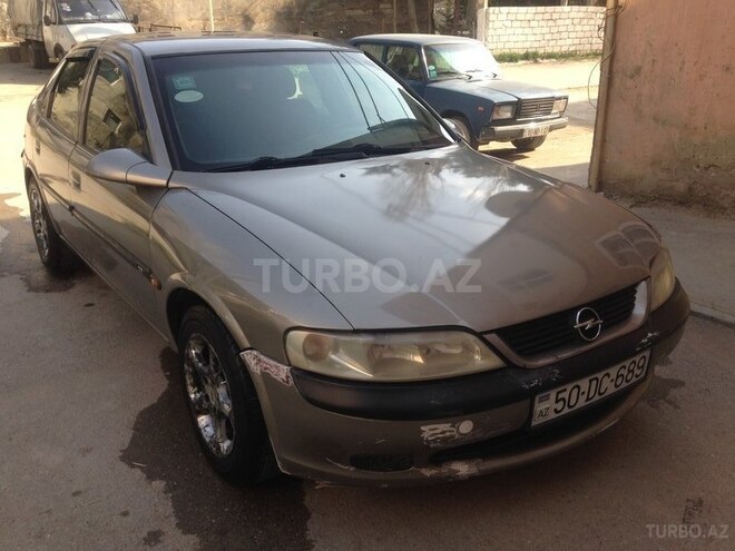 Opel Vectra 1996, 265,000 km - 2.0 l - Sumqayıt