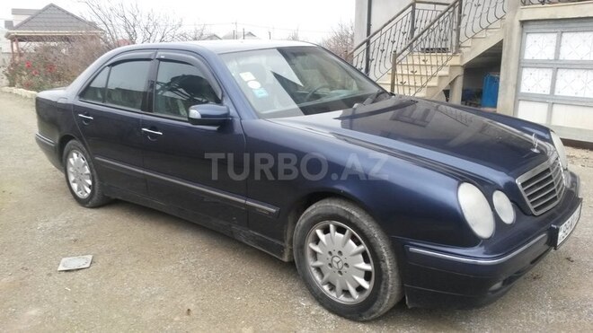 Mercedes E 200 2000, 236,000 km - 2.0 l - Bakı