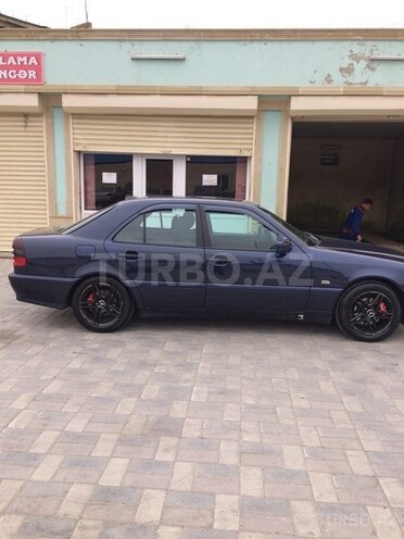 Mercedes C 200 1999, 225,000 km - 2.0 l - Bakı