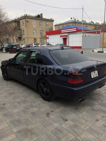 Mercedes C 200 1999, 225,000 km - 2.0 l - Bakı