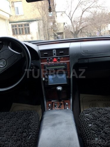 Mercedes C 200 1999, 225,000 km - 2.0 l - Bakı