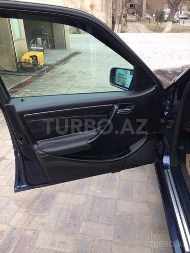 Mercedes C 200 1999, 225,000 km - 2.0 l - Bakı