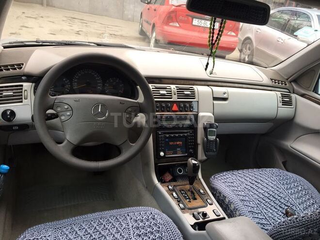 Mercedes E 270 2000, 700,000 km - 2.7 l - Bakı