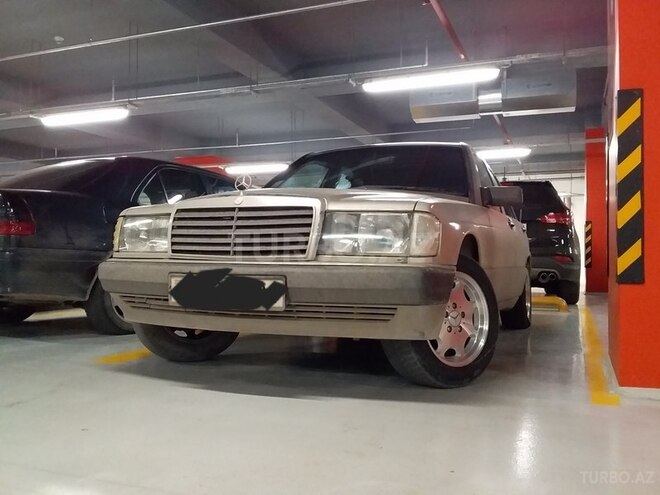 Mercedes 190 1991, 350,000 km - 2.0 l - Gəncə